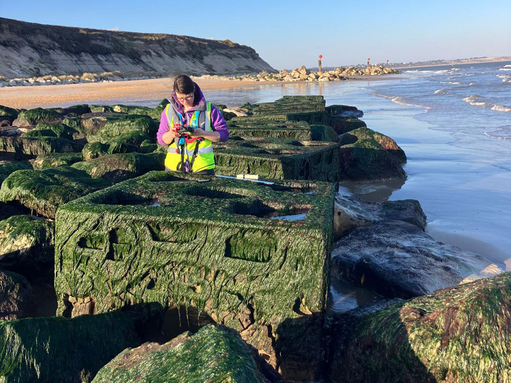 Surveying intertidal cubes at Hengistbury Head © A Hall Marine
